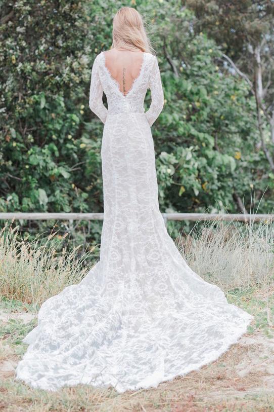 Sheath Backless Mermaid Wedding Dress Long Sleeves Lace Bridal Dress