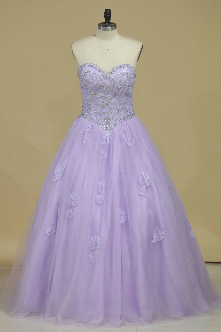 2024 Quinceanera Dresses Sweetheart Tulle With Beads And