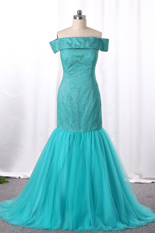 Mermaid Bridesmaid Dresses Boat Neck Tulle & Lace Sweep