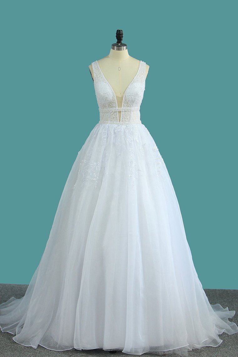 2024 Organza V Neck A Line Wedding Dresses With Applique And Beads Open