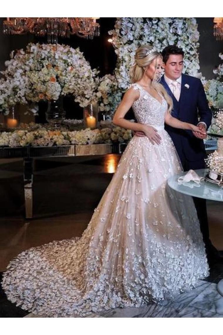 Elegant A-Line V-Neck Sweep Train Ivory Wedding Dress With