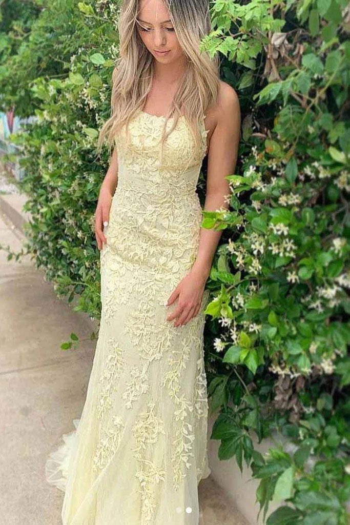 Charming Mermaid Yellow Spaghetti Straps Lace Appliques Prom Dresses with Criss Cross STC15113