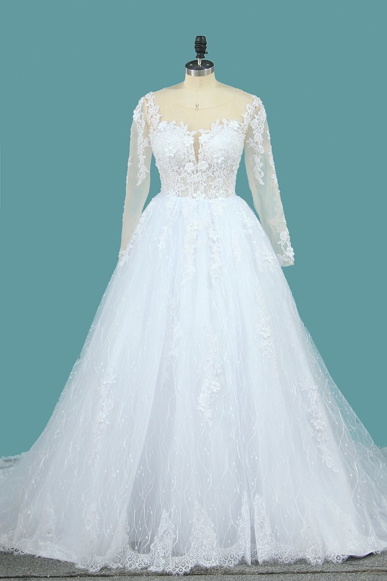 2024 Lace Ball Gown Wedding Dresses Scoop Long Sleeves With Applique And Beads Chapel