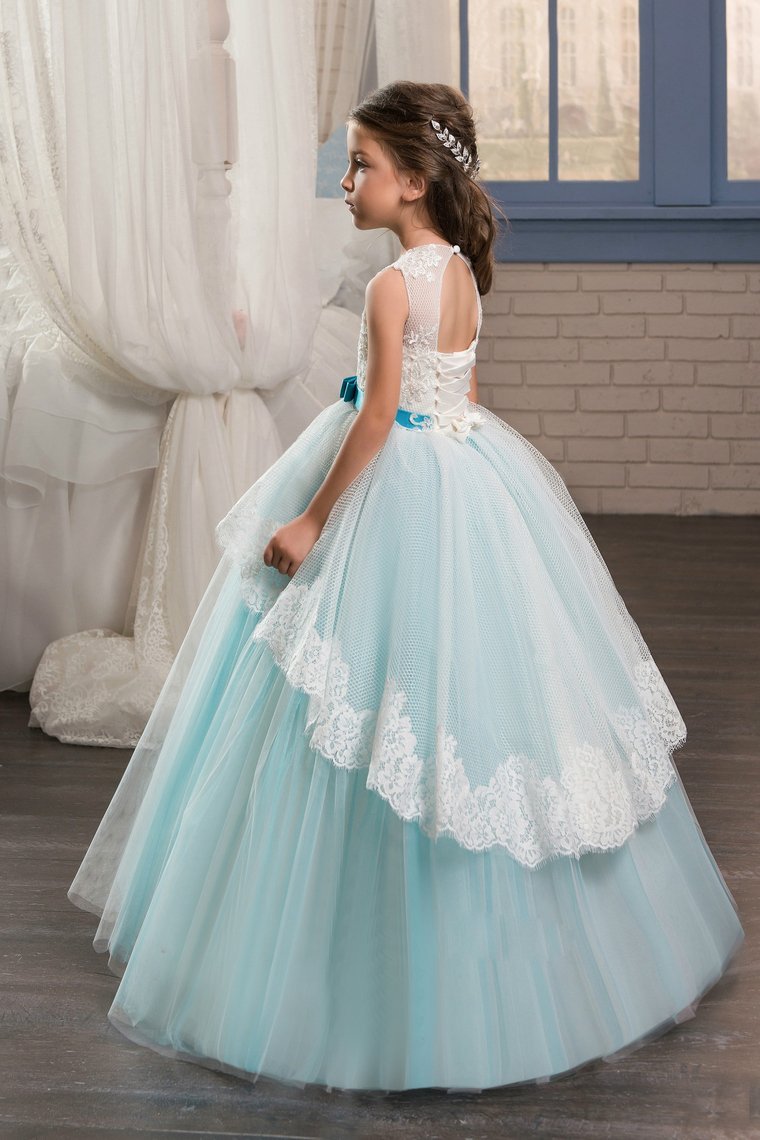 2024 Ball Gown Scoop With Applique Flower Girl Dresses Tulle Floor