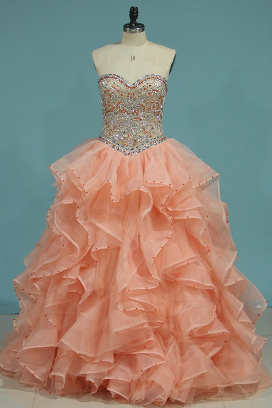 2024 Quinceanera Dresses Sweetheart Ball Gown With Beads And