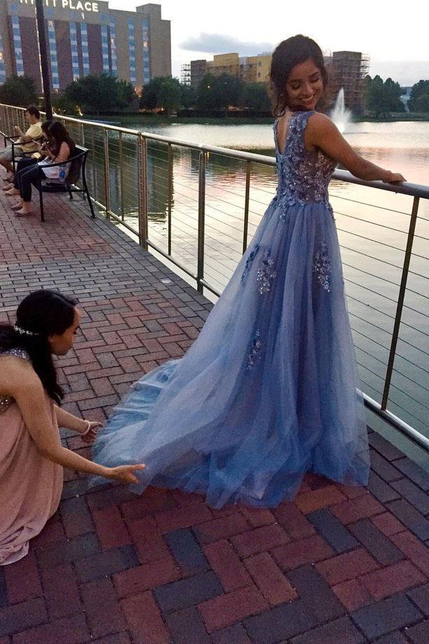 Unique Blue Tulle Appliques Beading Prom Dresses, Charming Formal Dresses STC15456