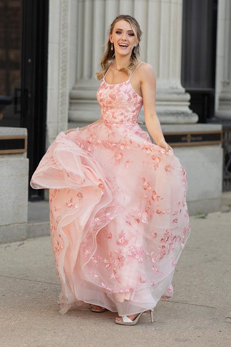 Sexy Spaghetti Straps Pink Tulle Long Prom Dress With Appliques