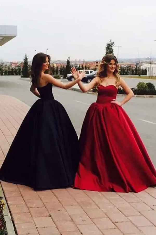 Red Ball Gown Sweep Train Sweetheart Sleeveless Mid Back Long Prom Dresses