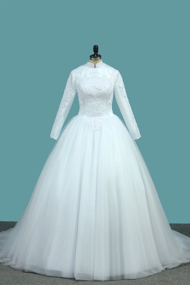2024 A Line Tulle Long Sleeves High Neck Wedding Dresses With Applique Sweep