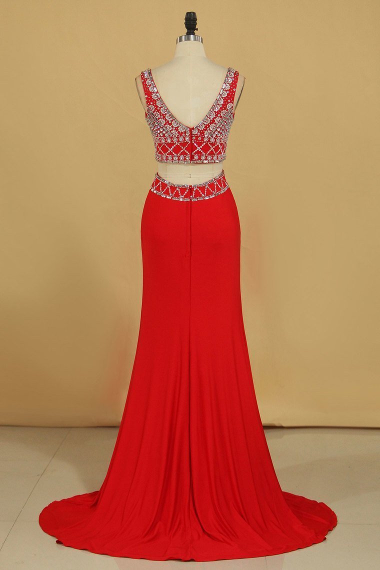 Two Pieces V Neck Prom Dresses Sheath Spandex With Beading Floor