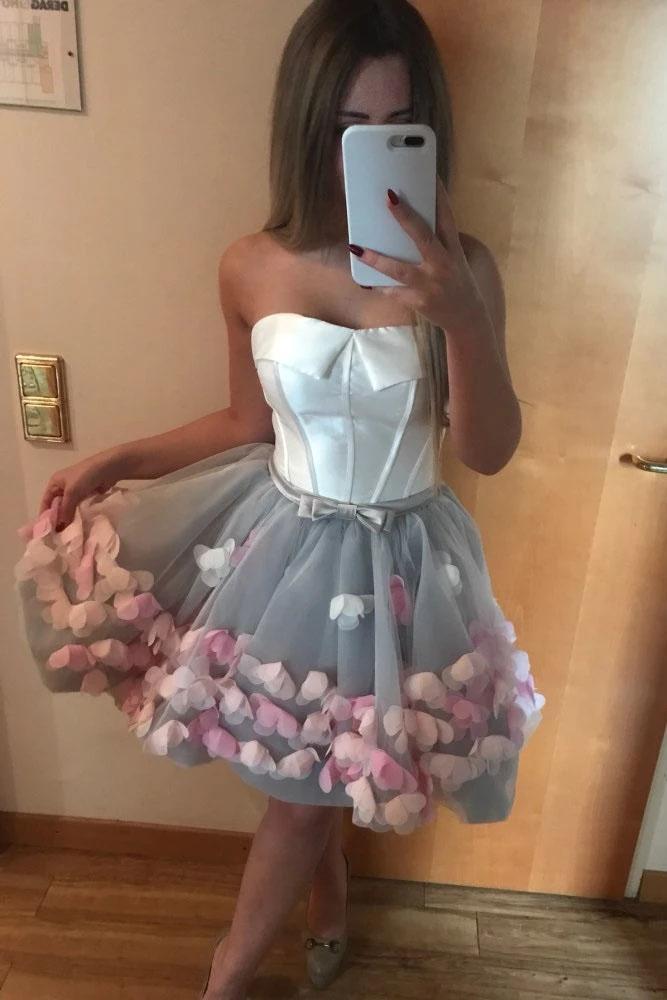 Cute Gray Strapless Tulle Homecoming Dresses with Flowers Short Sweet 16 Dresses