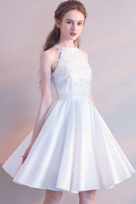 Elegant Halterneck White Sleeveless Short Homecoming Dresses