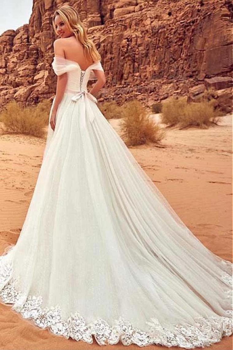 Charming Off The Shoulder Tulle Long Beach Wedding Dress With STCPYAQGZNX