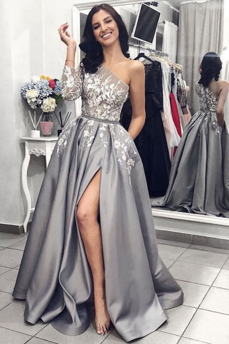2024 Ball Gown One Shoulder Long Sleeves Grey Satin Split White Lace Long Prom Dresses With Pockets Prom