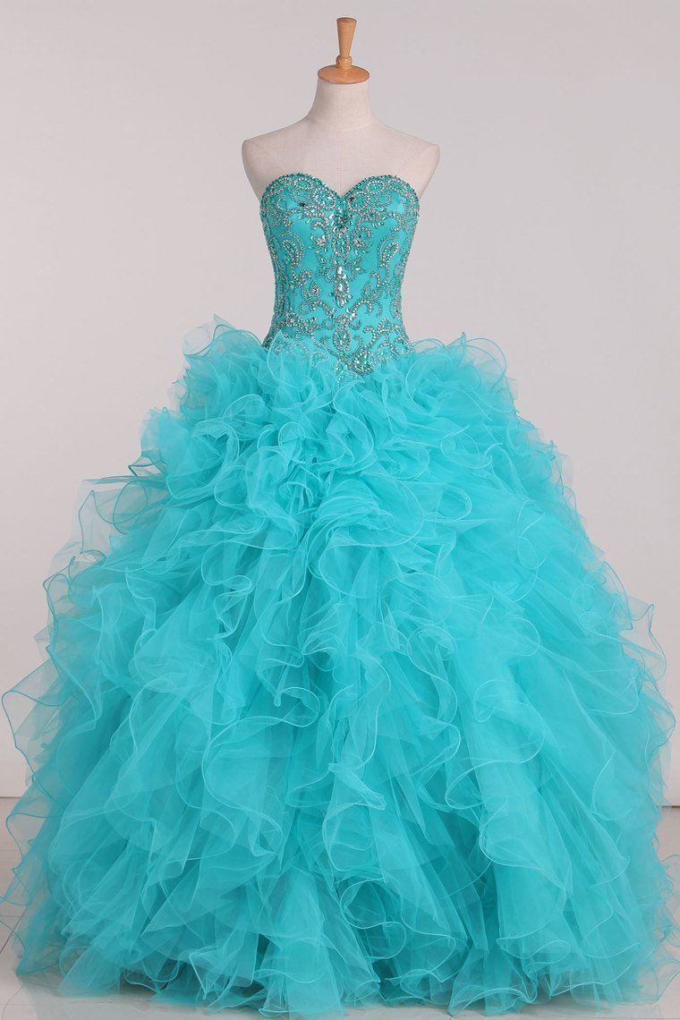 2024 Sweetheart Ball Gown Quinceanera Dresses With Beading