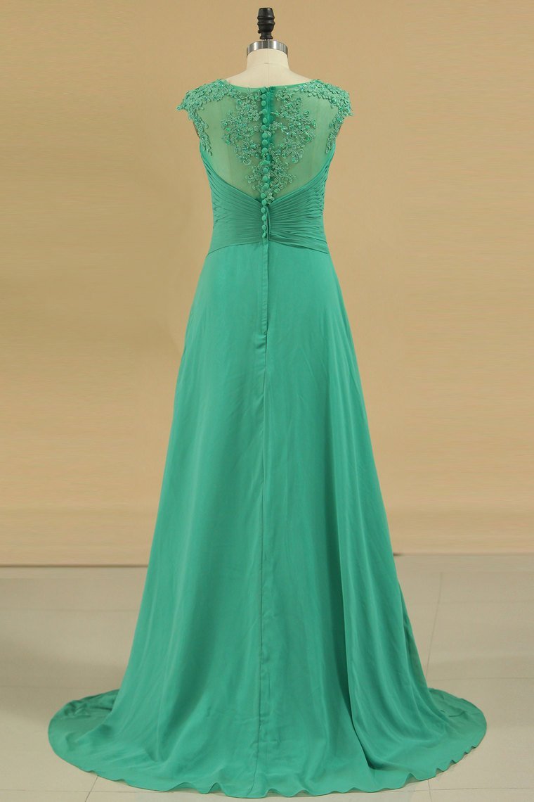 2024 Evening Dresses A Line Scoop Cap Sleeves Chiffon With Applique & Beads