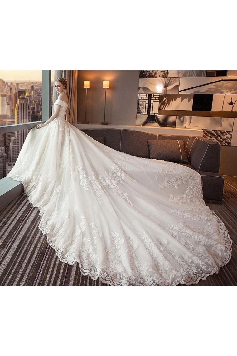 Gorgeous Off The Shoulder Lace Cathedral Train Wedding Dresses Princess Bridal STCPT58L82L