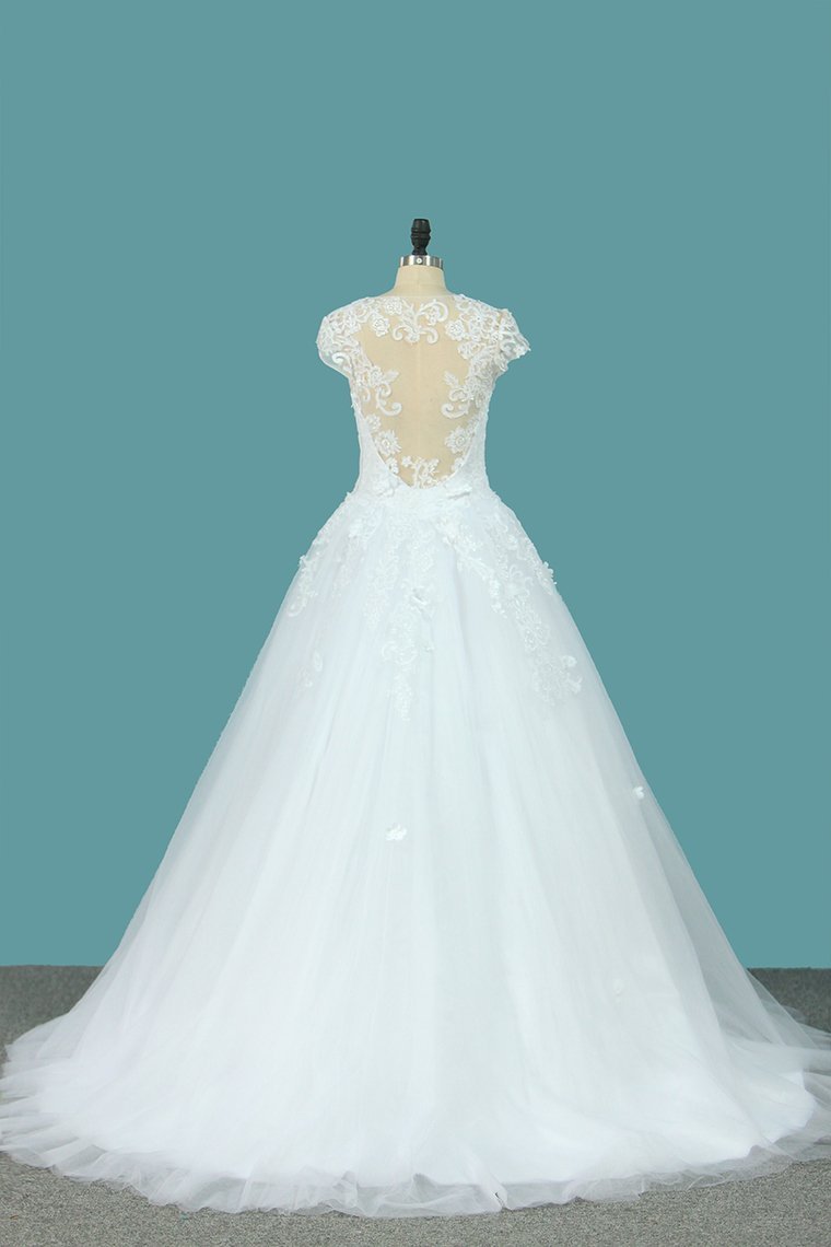 2024 Ball Gown Short Sleeves Scoop Wedding Dresses Tulle With
