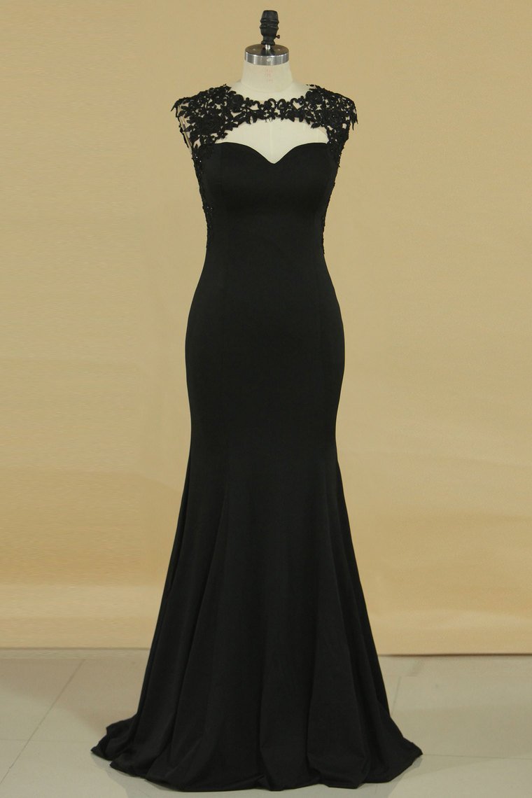 Mermaid Scoop With Applique Spandex Floor Length Black Prom Dresses