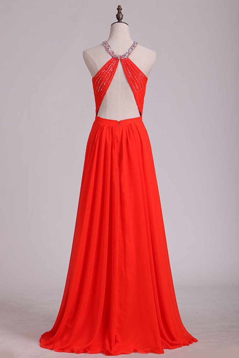 2024 Prom Dresses Halter A Line Chiffon With Beads Floor Length