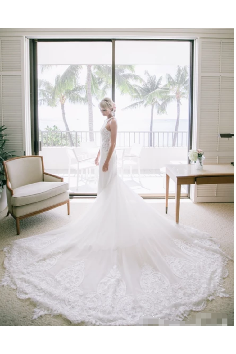Sexy Appliqued Beach Wedding Dress With Racerback Illusion Neckline Wedding STCPBN4L9Q7