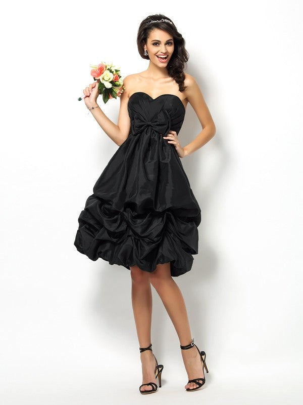 A-Line/Princess Sweetheart Bowknot Sleeveless Short Taffeta Bridesmaid Dresses TPP0005449