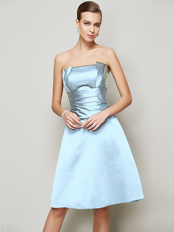 A-Line/Princess Strapless Sleeveless Pleats Short Satin Bridesmaid Dresses TPP0005265