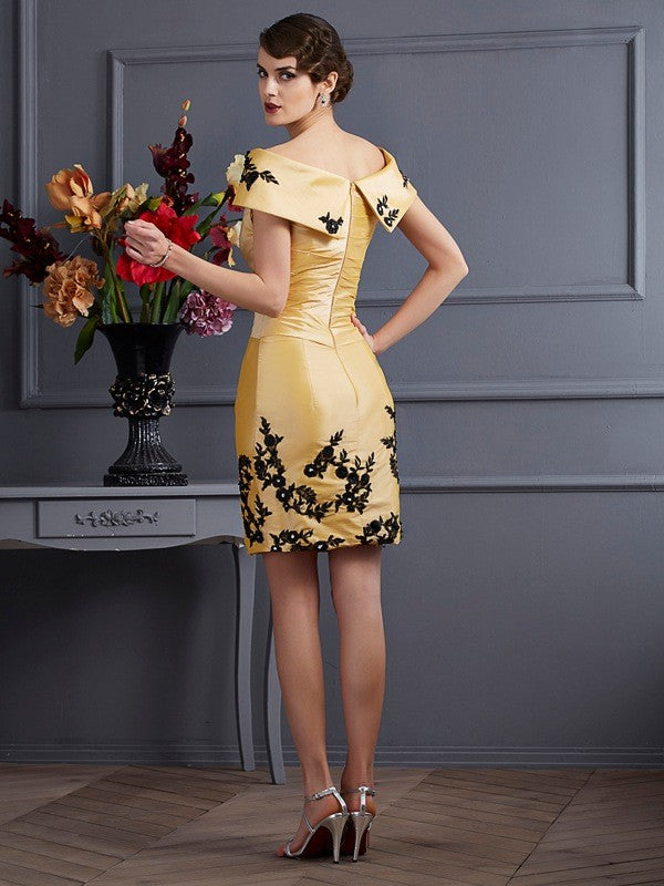A-Line/Princess Strapless Sleeveless Applique Short Taffeta Bridesmaid Dresses TPP0005158