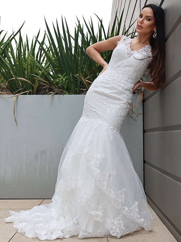 Trumpet/Mermaid Tulle Lace V-neck Sleeveless Sweep/Brush Train Wedding Dresses TPP0006142