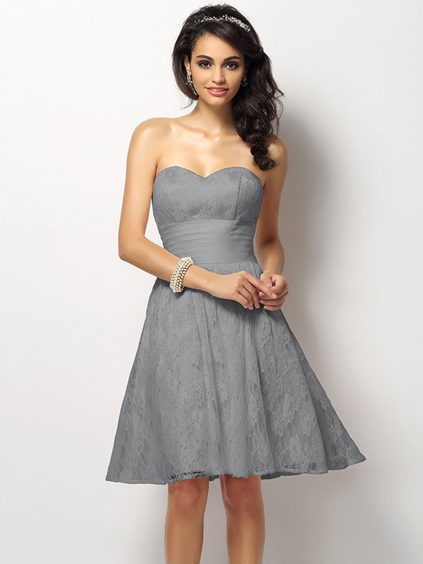 A-Line/Princess Sweetheart Lace Sleeveless Short Satin Bridesmaid Dresses TPP0005571