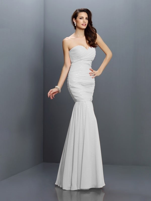 Trumpet/Mermaid Sweetheart Pleats Sleeveless Long Chiffon Bridesmaid Dresses TPP0005371
