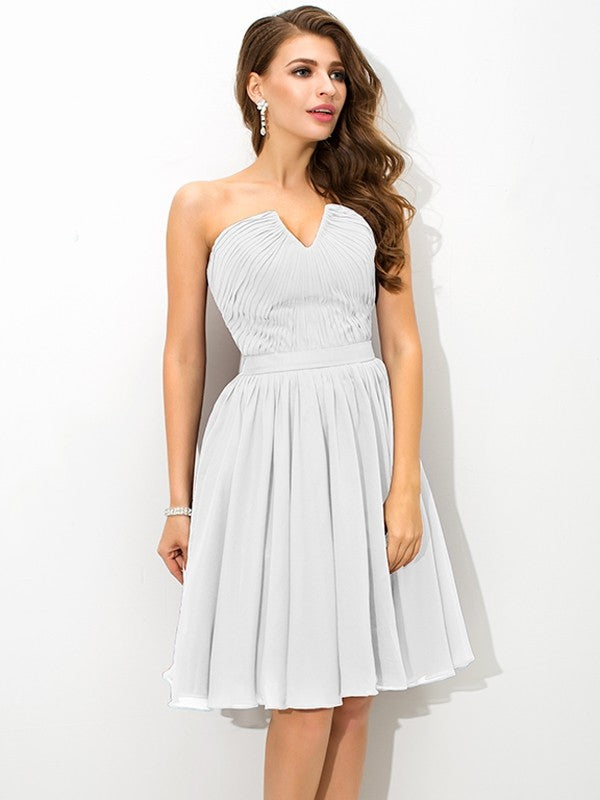 A-Line/Princess V-neck Pleats Sleeveless Short Chiffon Bridesmaid Dresses TPP0005432