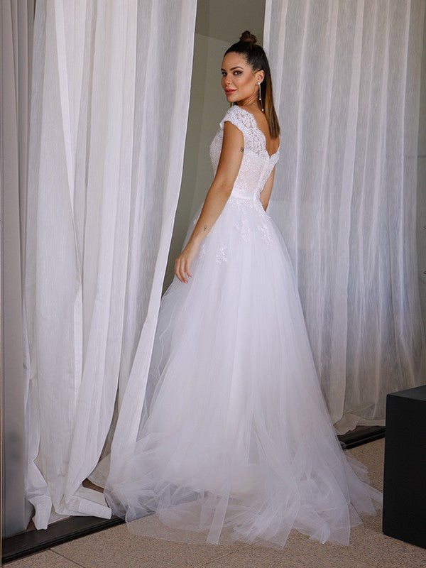 A-Line/Princess Tulle V-neck Sleeveless Lace Floor-Length Wedding Dresses TPP0006410