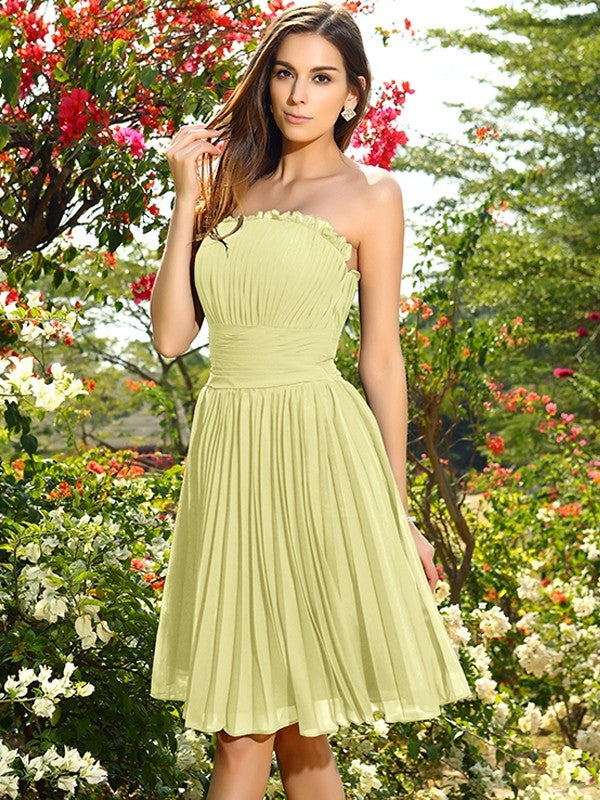 A-Line/Princess Strapless Pleats Sleeveless Short Chiffon Bridesmaid Dresses TPP0005323